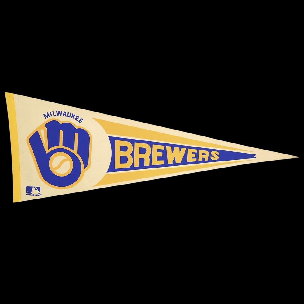 Vintage Milwaukee Brewers MLB Felt‎ Pennant 30" Full Size Licensed PLEASE READ